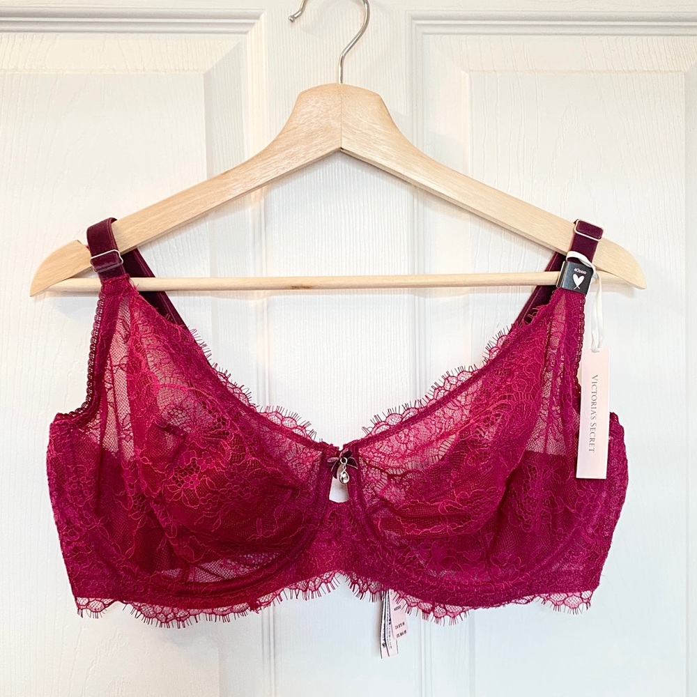 Victoria’s Secret Dream Angels Lace Unlined Demi Bra NEW
